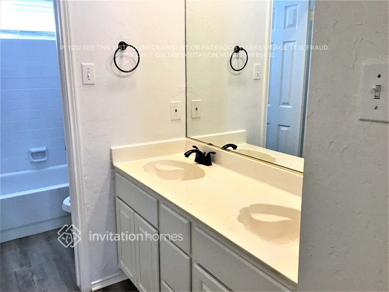 Building Photo - 6235 Cupertino Trail