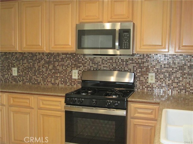 Building Photo - 43347 Heitz Ct