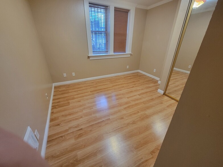 Bedroom Photo B - 792 Hayes St