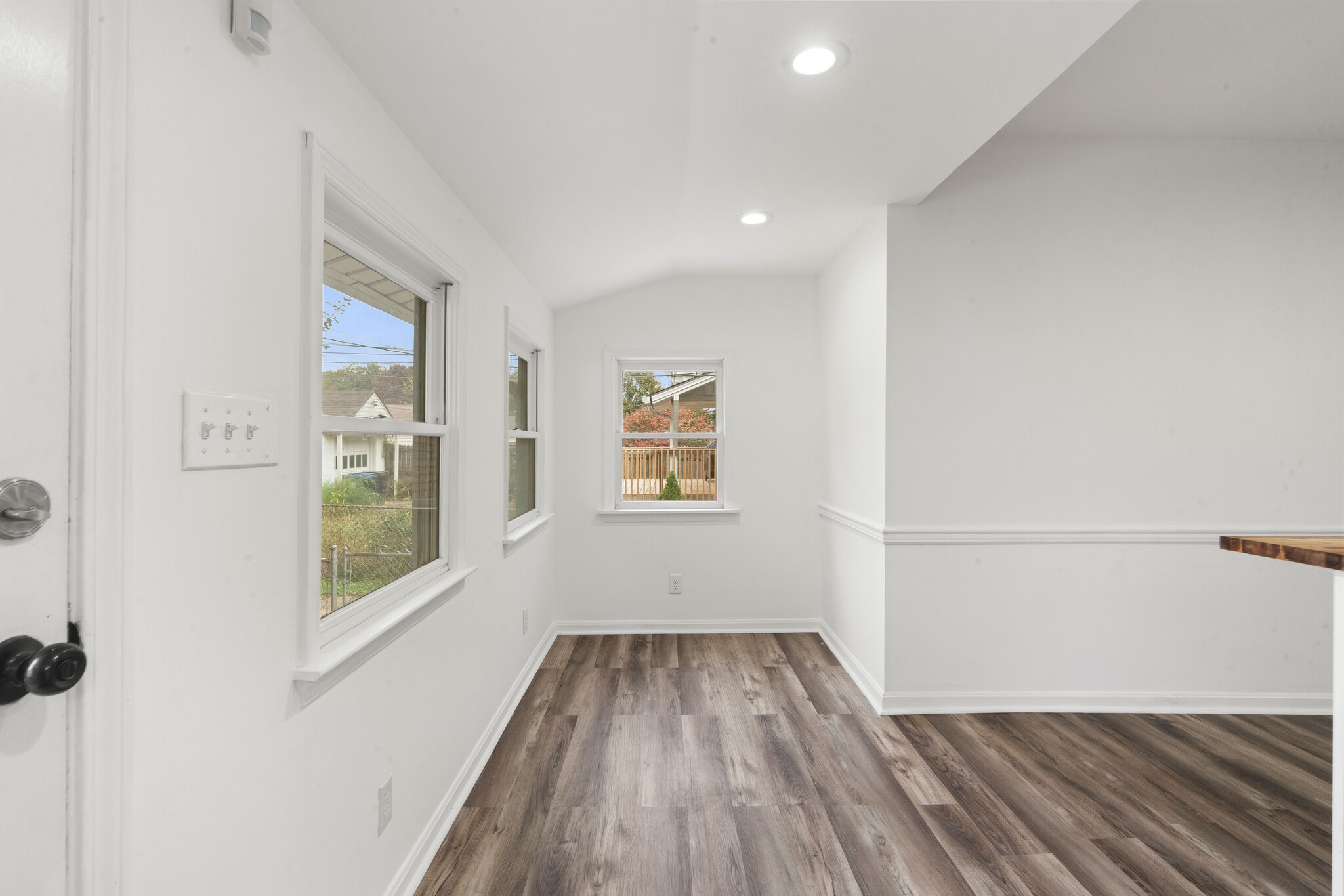 Building Photo - 2416 Sherry Rd