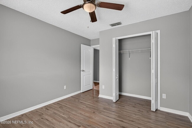 Building Photo - 3183 Wavering Ln