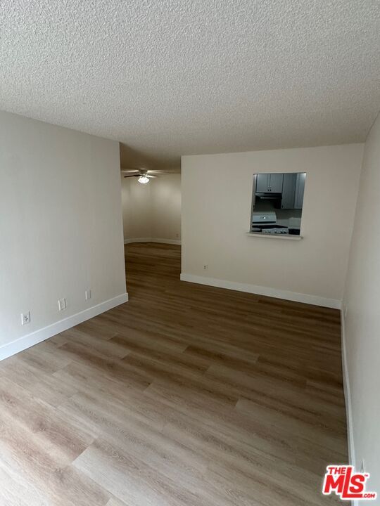 Building Photo - 428 S Grand View St