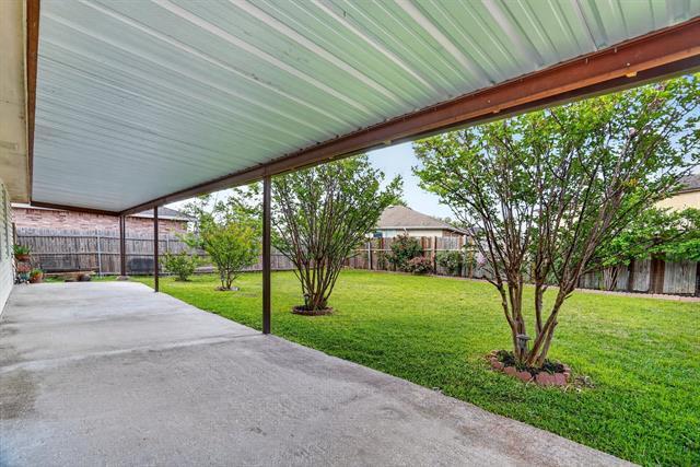 Building Photo - 1435 Queen Annes Dr