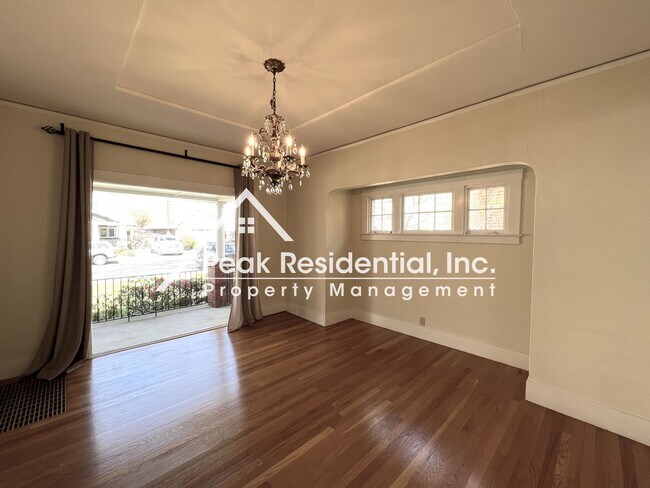 Building Photo - Charming East Sacramento 1bd/1ba - Must See!