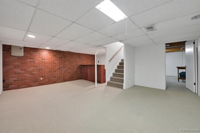 Building Photo - 1851 Shire Ct