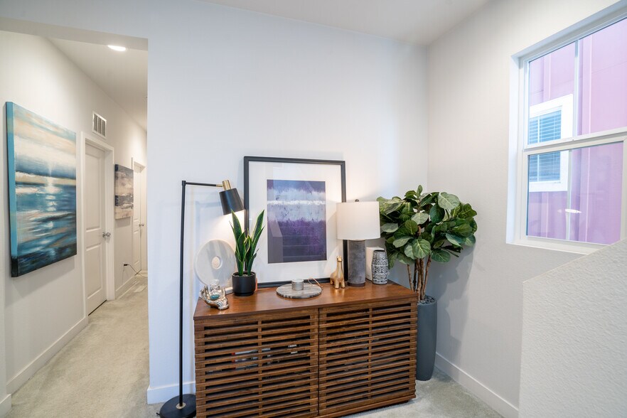 Building Photo - 8339 N Peyton Way