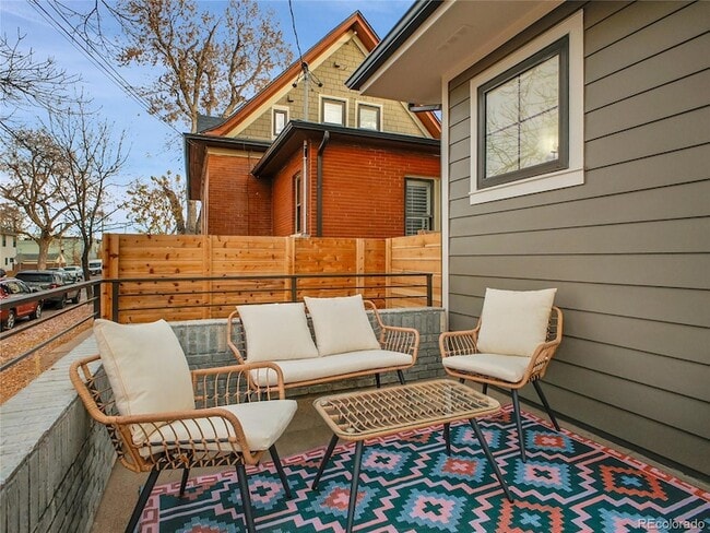 Building Photo - 4640 W 39th Ave
