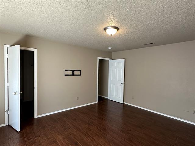Building Photo - 6109 Cypress Dr