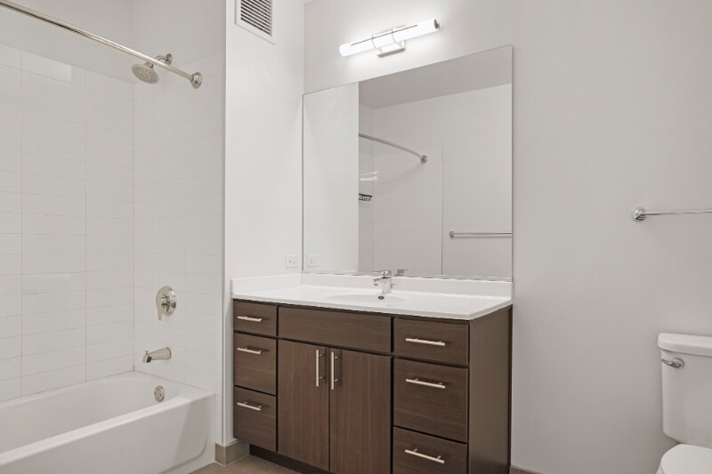 Building Photo - 189 W Superior St