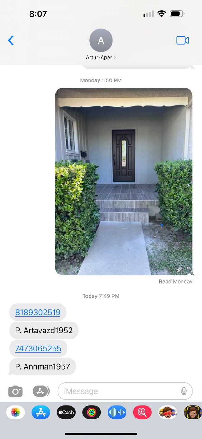 Front entrance - 15526 Septo St