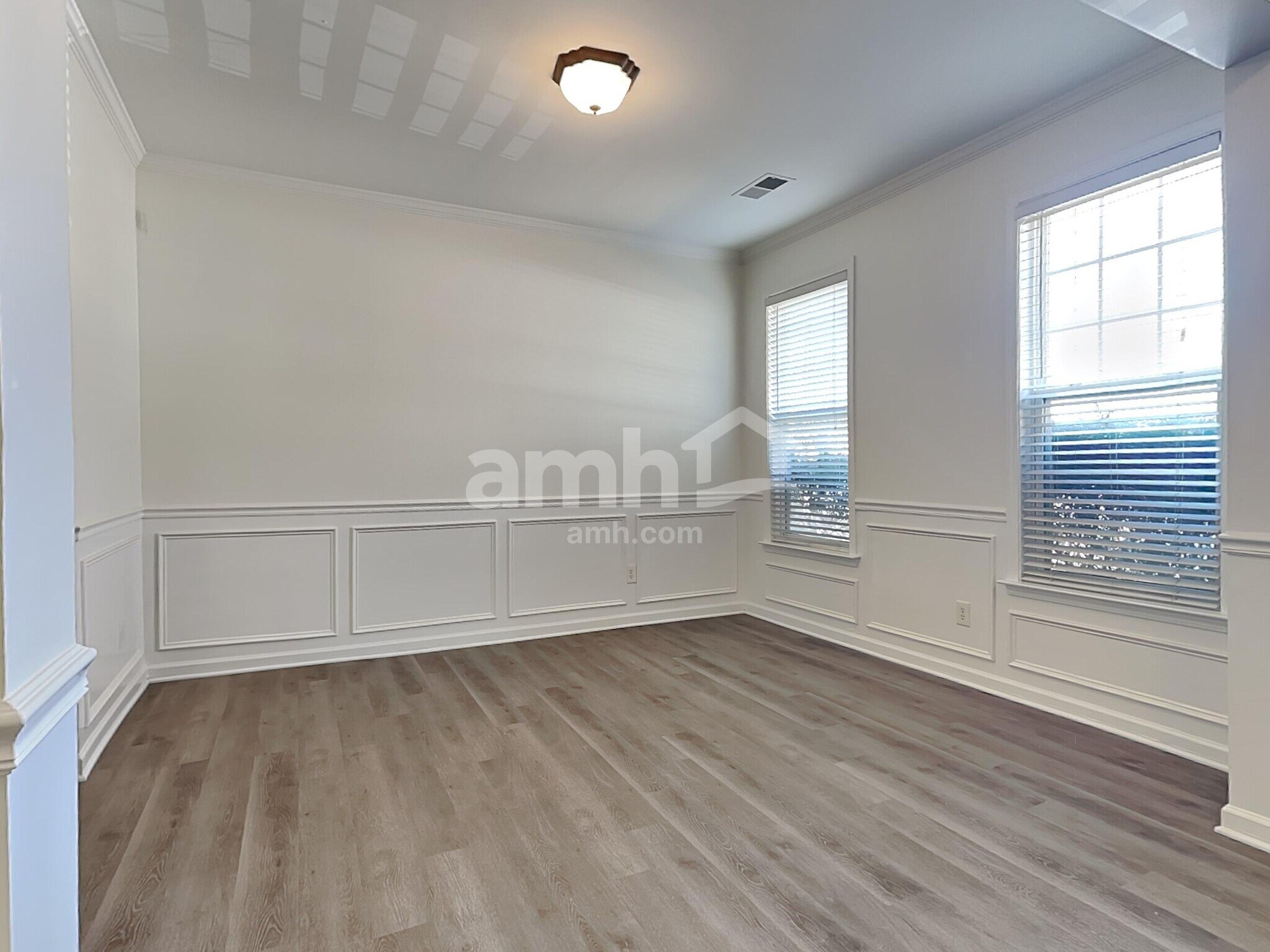 Building Photo - 8919 Cinder Ln