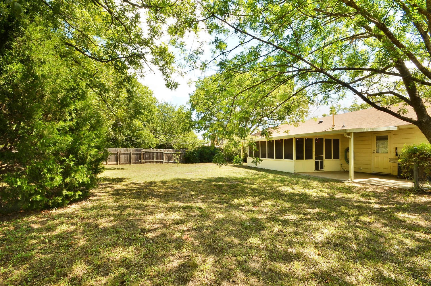 Building Photo - 8432 Bangor Bnd