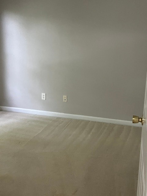 Room upstairs - 1023 Tanners Point Dr
