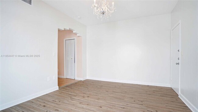 Building Photo - 540 15th St