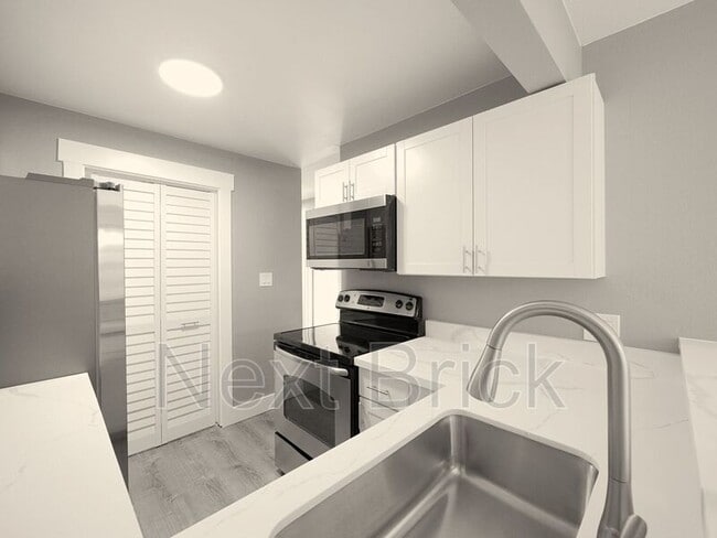Building Photo - 2506 S 317th St