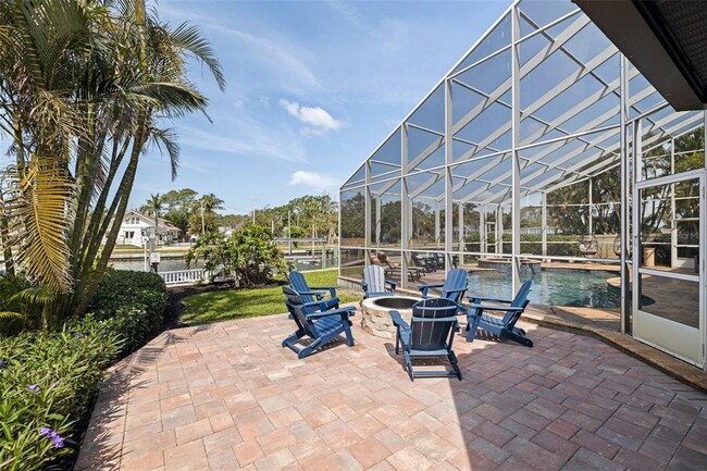 Building Photo - 3931 Pompano Dr SE
