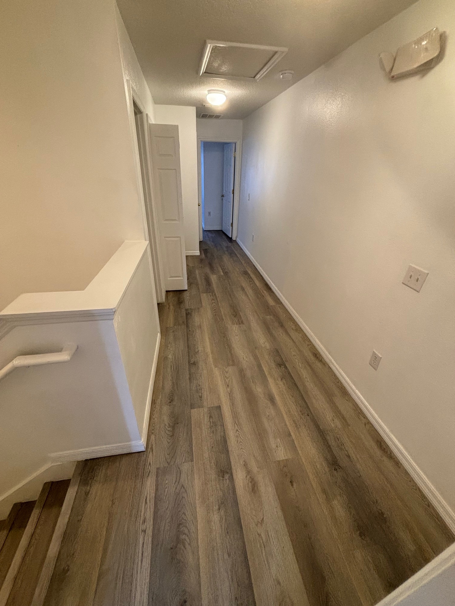 Building Photo - 5155 Regatta Dr