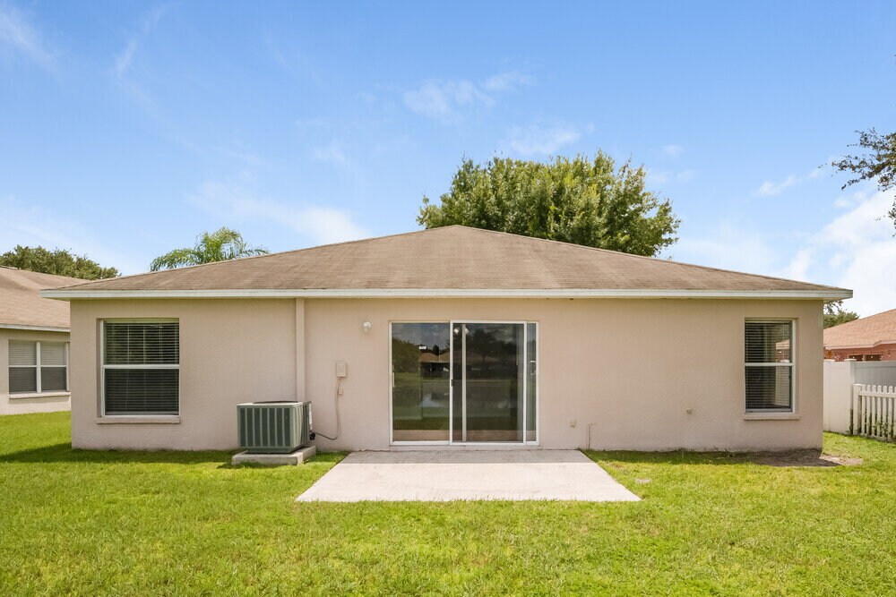 Building Photo - 30823 Birdhouse Dr