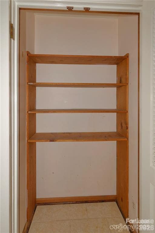 Building Photo - 416 W Pine St