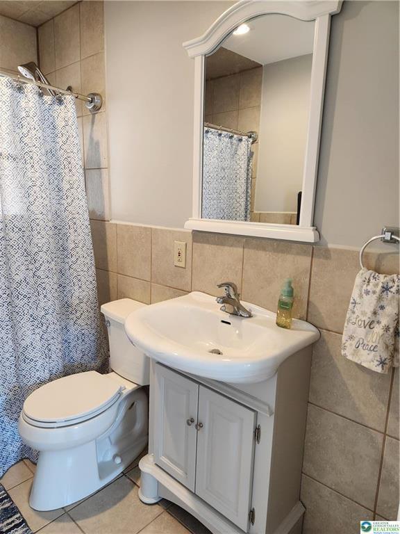 Building Photo - 1631 North Blvd