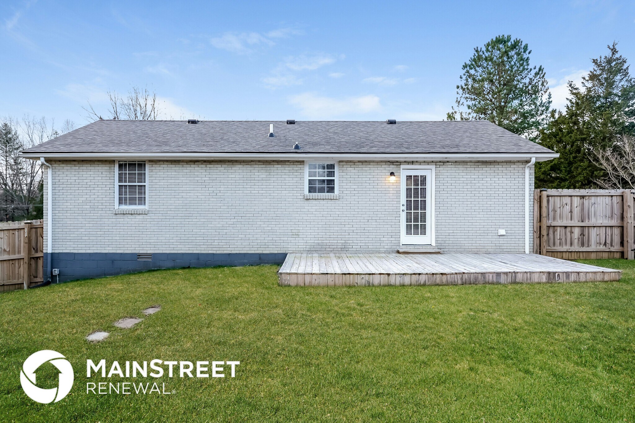 Building Photo - 7901 Chester Rd