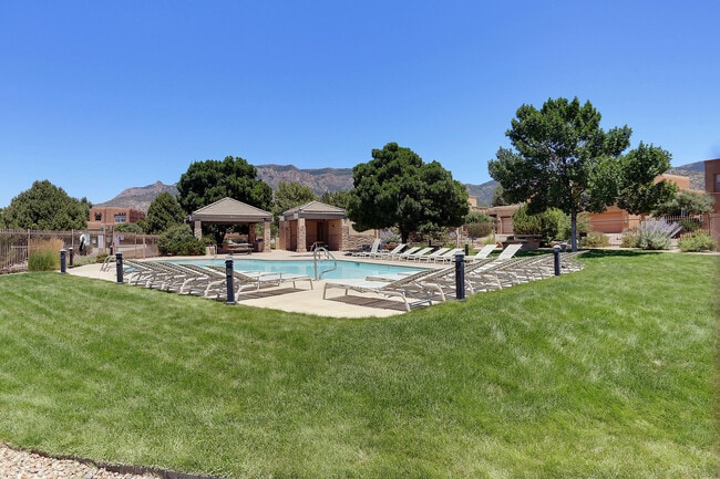 Building Photo - 6215 Goldfield Pl NE