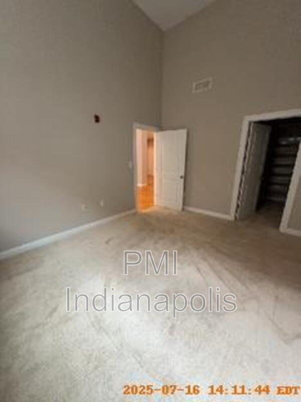 Building Photo - 141 S Meridian St