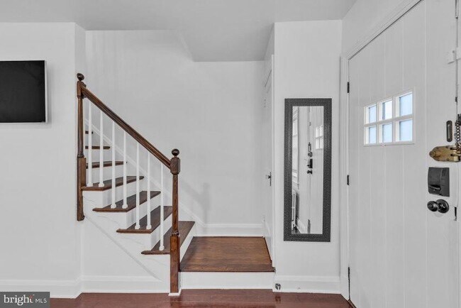Building Photo - 3310 Elbert St