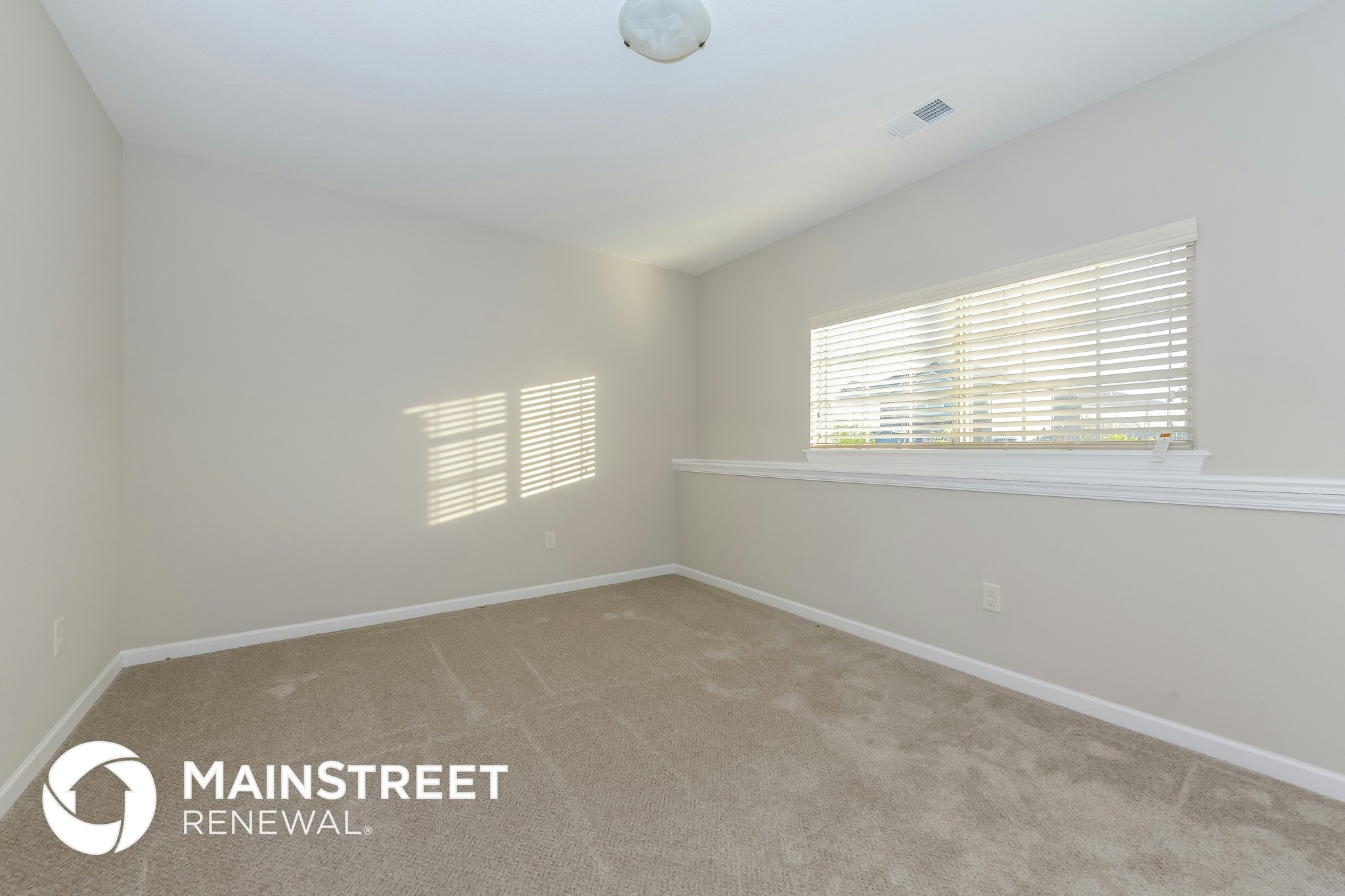 Building Photo - 19120 Corbyn Ln