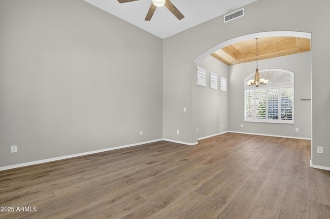 Building Photo - 4302 E Mossman Rd