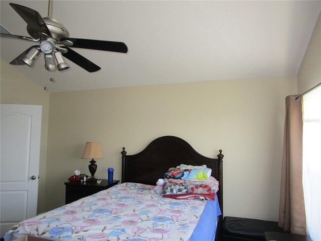 Building Photo - 4967 Pond Ridge Dr