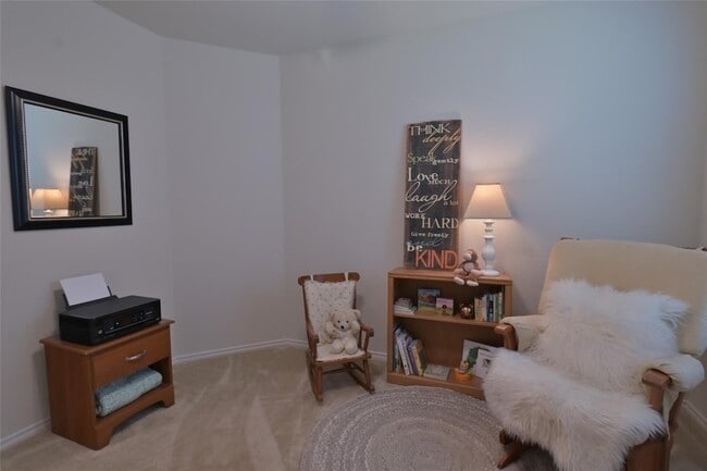 Building Photo - 1205 Waggoner Dr