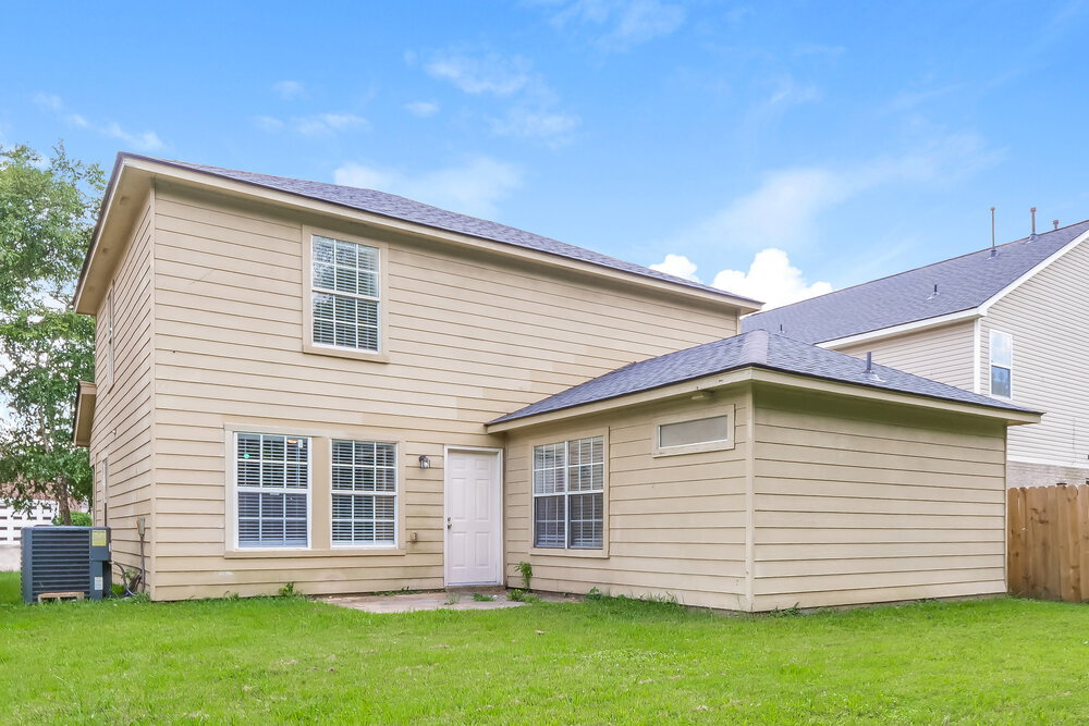 Building Photo - 4830 Mistic Lake Dr