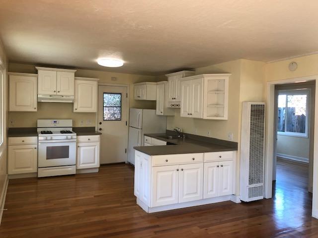 Building Photo - 2160 Oakley Ave