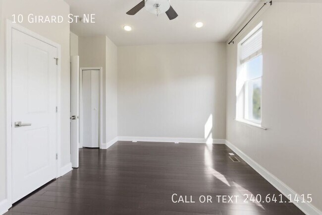 Building Photo - 10 Girard St NE