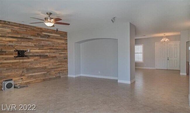 Building Photo - 4935 N Moncada Way