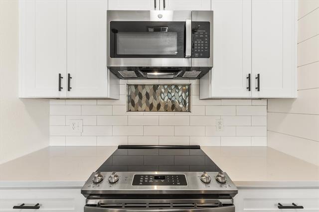 Building Photo - 1402 Courtney Pl