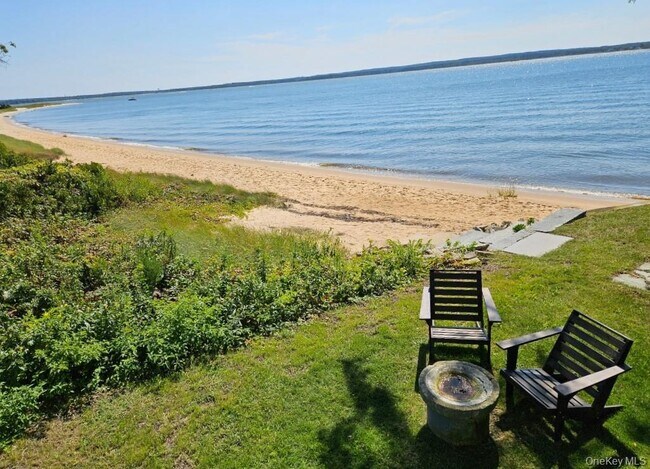 Building Photo - 599 Peconic Bay Blvd