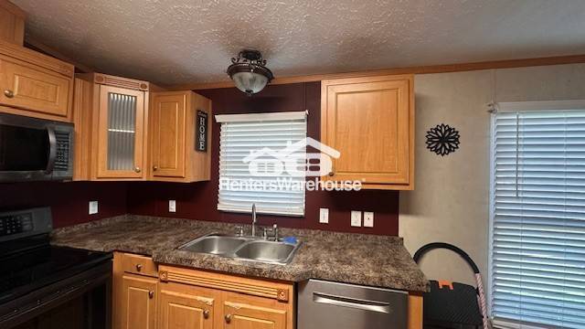 Building Photo - 6425 Mirage Dr