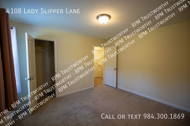 Building Photo - 4108 Lady Slipper Ln