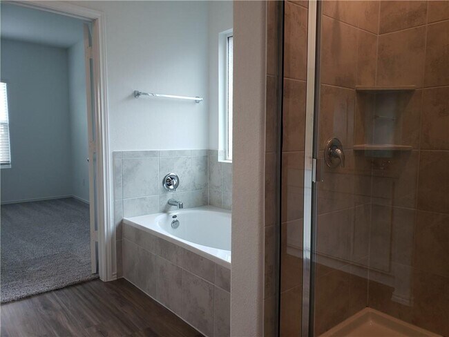 Building Photo - 125 Wolseley Dr