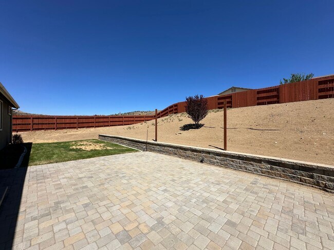 Building Photo - Beautiful Cold Springs Home
