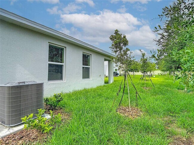 Building Photo - 31115 Silver Stage Dr