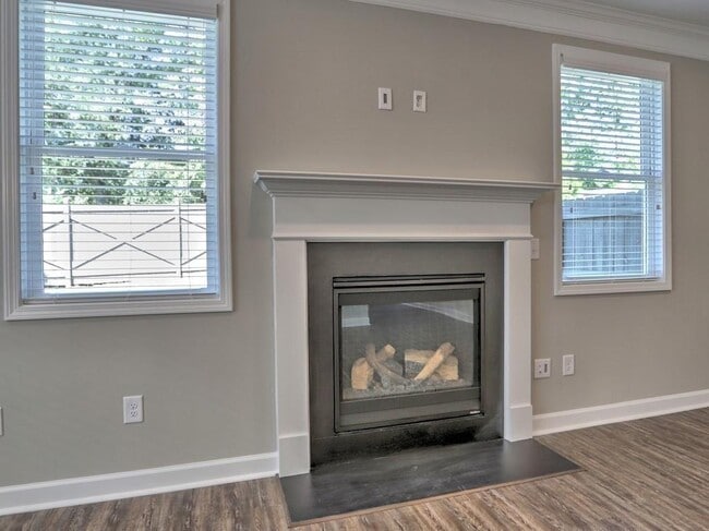 Building Photo - 3341 Verdi Ln