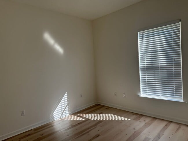 Building Photo - Absolutely Beautiful Home for Lease in Arb...