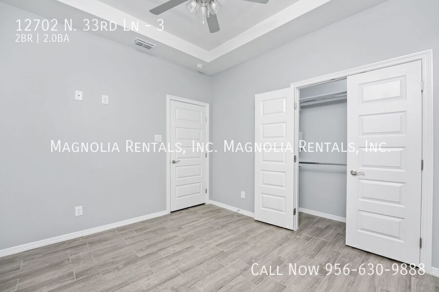 Building Photo - 12702 N 33rd Ln