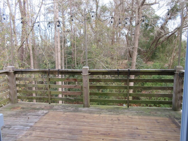 Building Photo - 1068 Mill Creek Loop