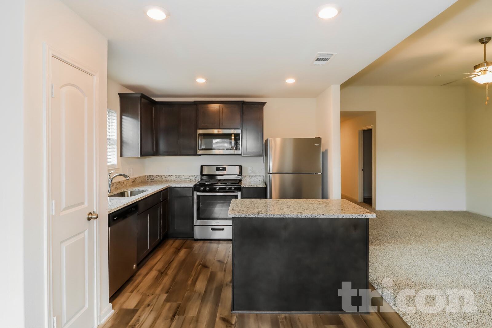 Building Photo - 204 Micah Ln