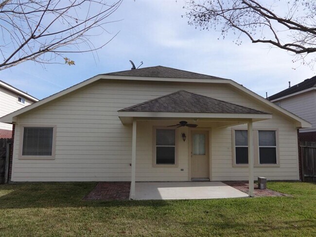 Building Photo - 32306 Willow Creek Park