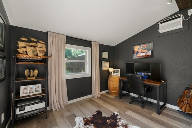 Building Photo - 5178 Lazy Ln